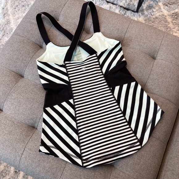 Lululemon Workout Tank - Picture 2 of 4